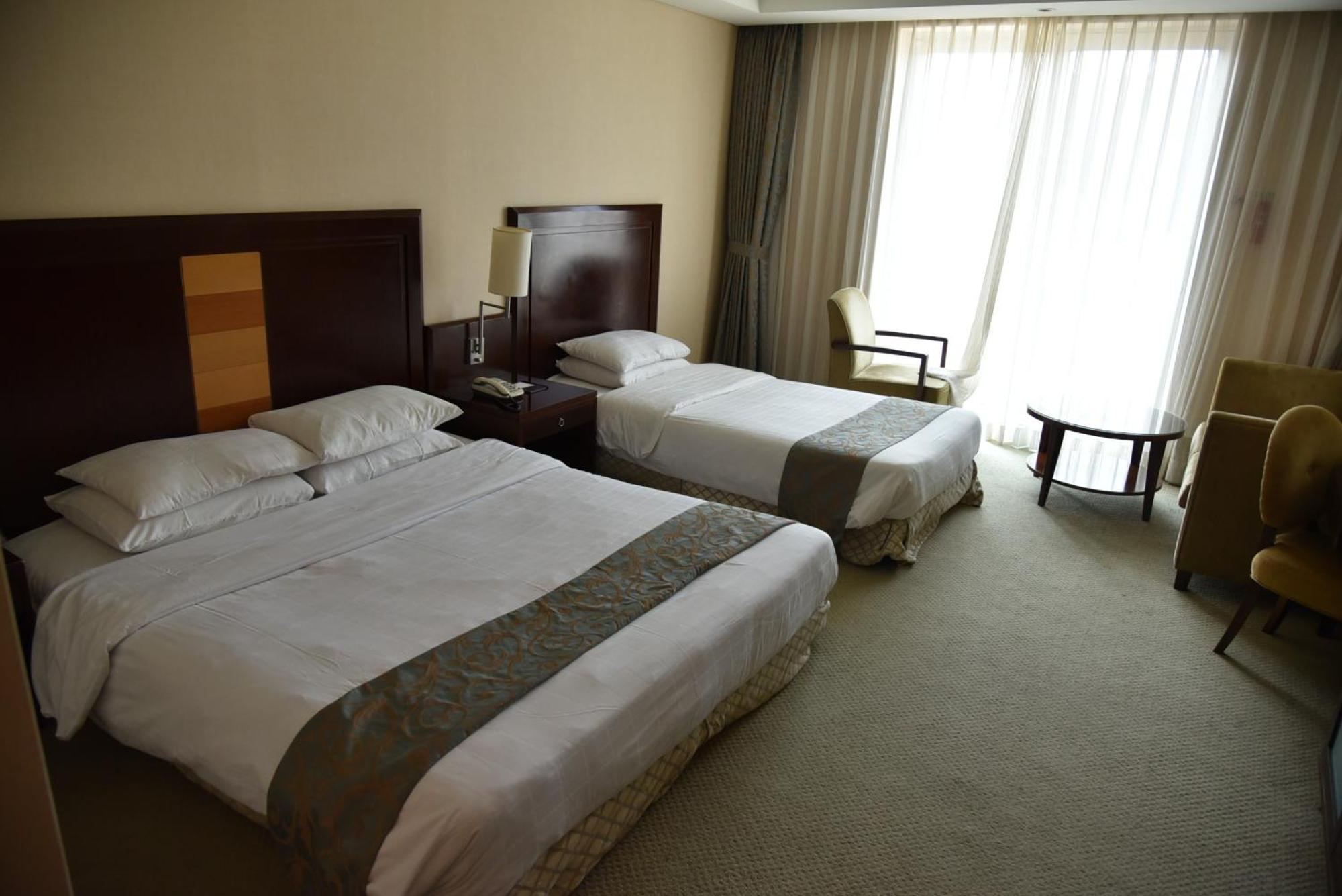 Pocheon Adonis Art Hill Hotel Екстер'єр фото