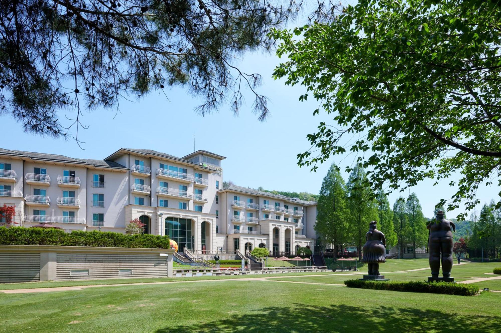 Pocheon Adonis Art Hill Hotel Екстер'єр фото